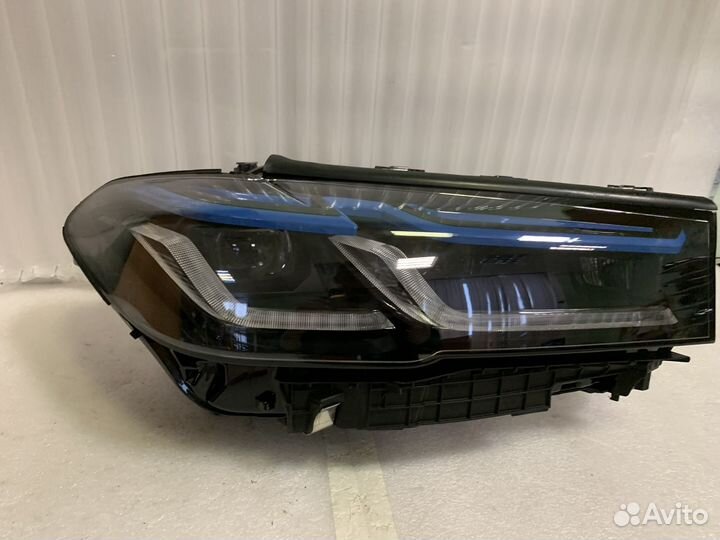 Фара правая на BMW 5 g30 Laser в сборе