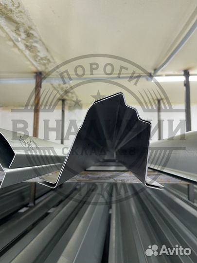 Ремонтный порог правый Honda Civic 7