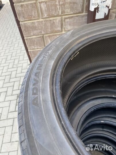 Yokohama Advan dB V552 245/45 R19