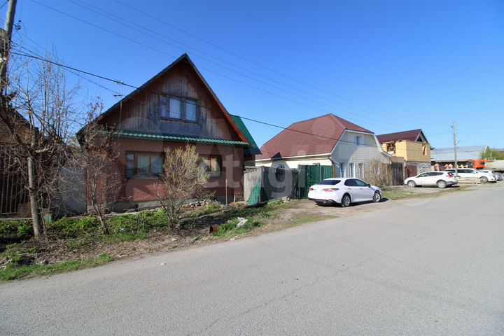 Дом 100 м² на участке 5,8 сот.