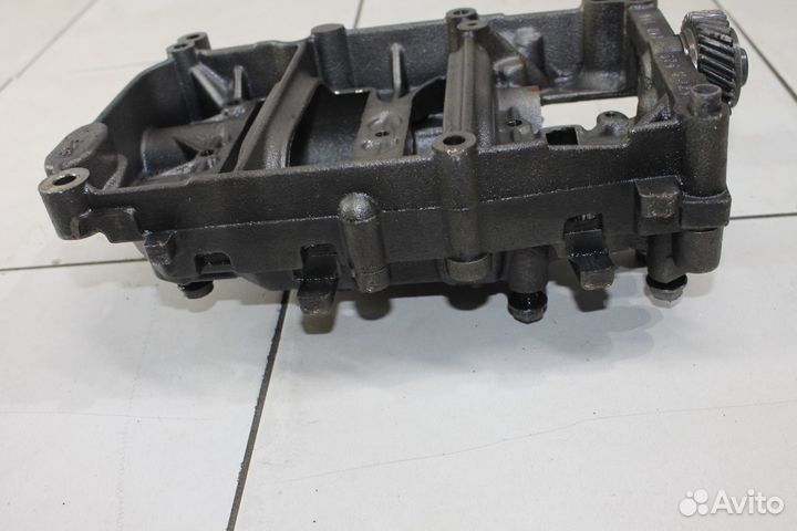 Распредвал впускной VW Transporter T5