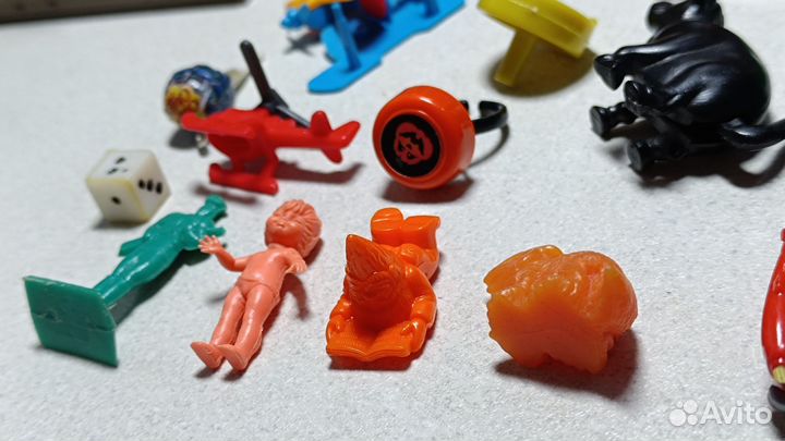 Киндер сюрприз 90х (сборка)