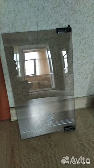 Два стекла под тв тумбу