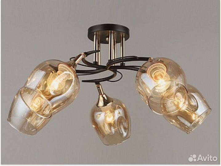 Люстра потолочная на 20кв\м