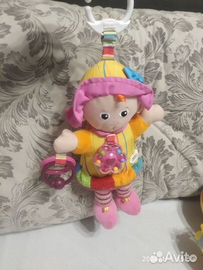 Подвеска кукла для малышки