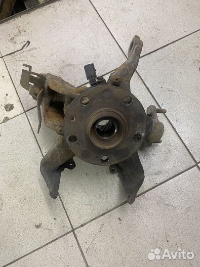 Поворотный кулак Skoda octavia a5