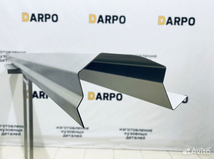 Пороги для Peugeot 308 2007-2014 (T7)