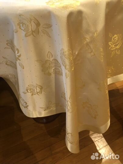 Скатерть с салфетками