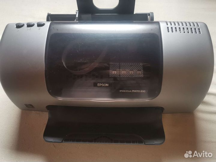 Цветной струйный принтер epson