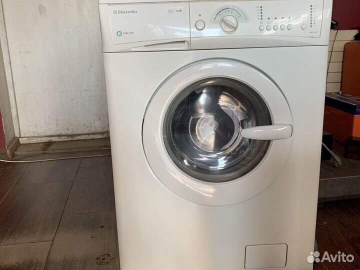 Стиральная машина Electrolux бу