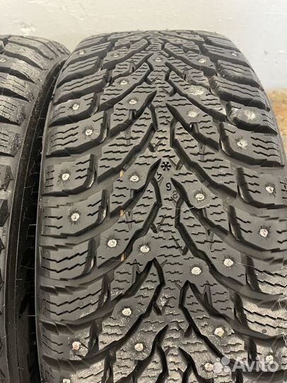 Комплект колес зимних 205/55 r16. На дисках