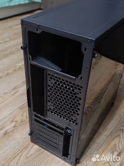 Корпус AeroCool Streak