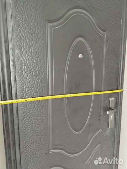 Дверь входная металлическая