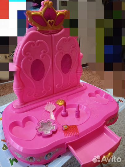 Детское трюмо+стульчик