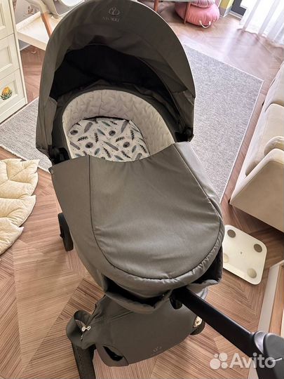 Легендарная новая коляска Stokke Xplory v6