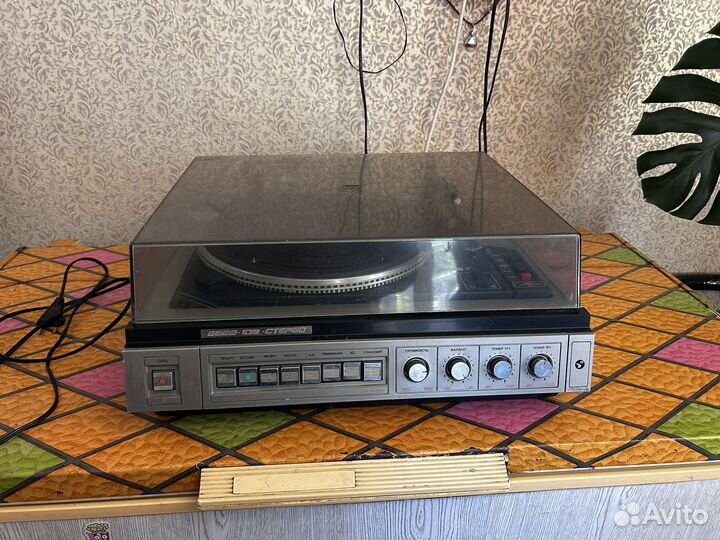 Проигрыватель винила вега 109