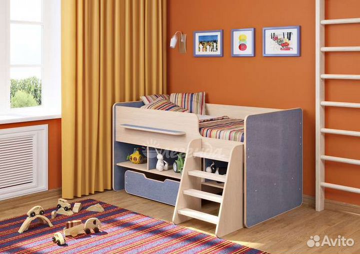 Детская кровать от 3 лет с матрасом бу
