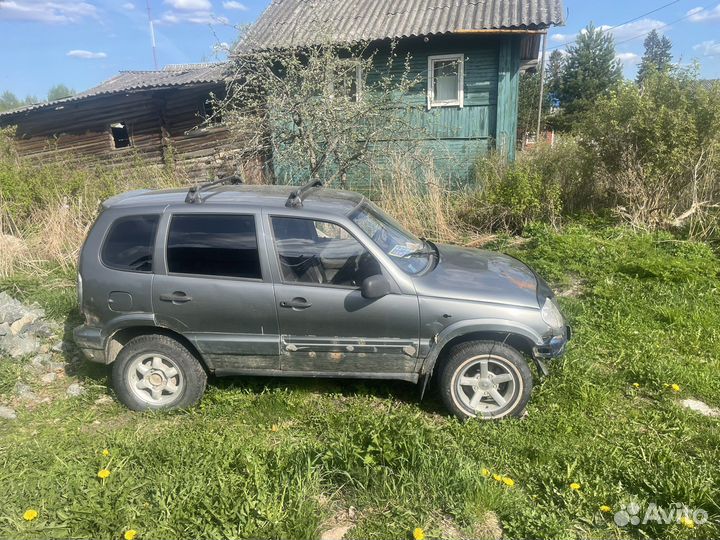 Chevrolet Niva 1.7 МТ, 2006, 150 000 км