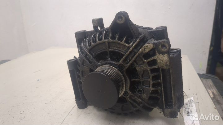 Генератор Mercedes C W203, 2005