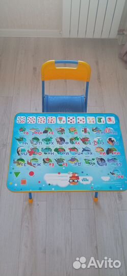 Детский стол и стул