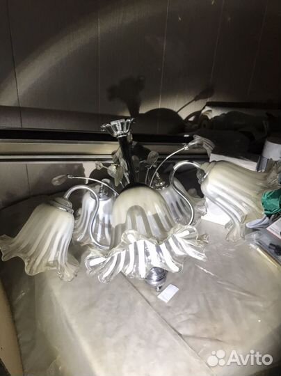 Люстра подвесная потолочная