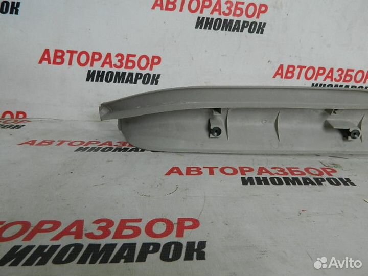 Обшивка крышки багажника для Renault Laguna 2 2001