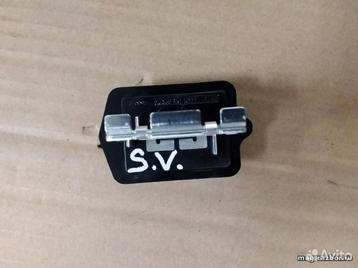 Резистор отопителя Suzuki Vitara IV