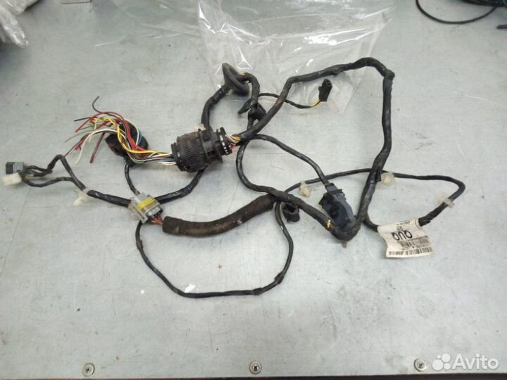 Проводка передняя левая Opel Astra H 2 2004-2015