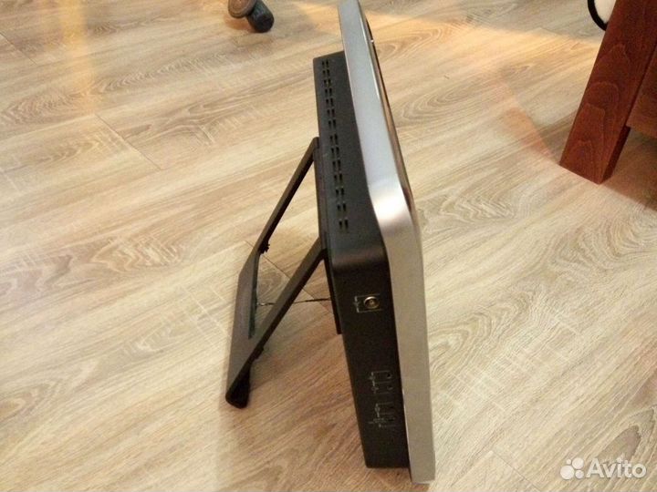 Портативный телевизор Toshiba