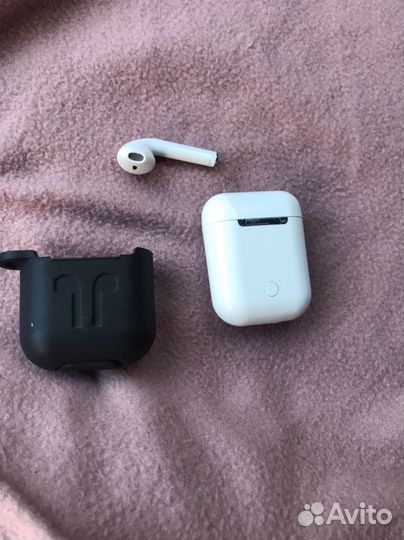 Беспроводные наушники iPhone