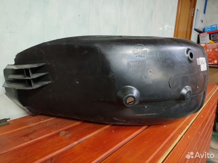 Подкрылок задний правый Hyundai Santa Fe 2. 2005-2