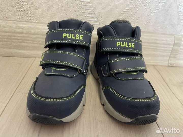 Ботинки демисезонные 23 размер