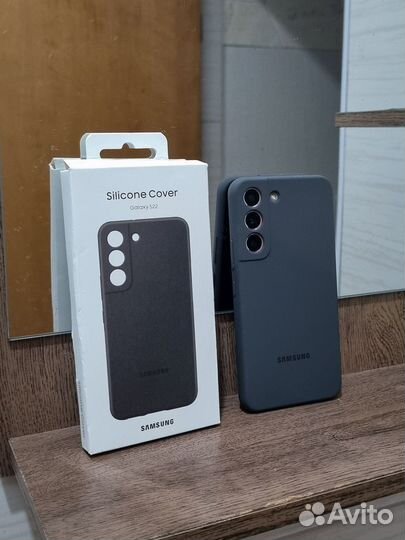 Samsung Galaxy S22, 8/256 ГБ