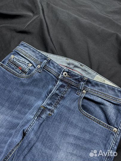Джинсы Diesel Zatiny Bootcut Jeans W30 L30