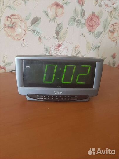 Часы электронные с радио