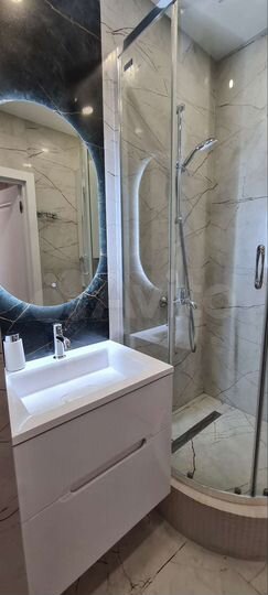 2-к. квартира, 57 м², 8/22 эт.