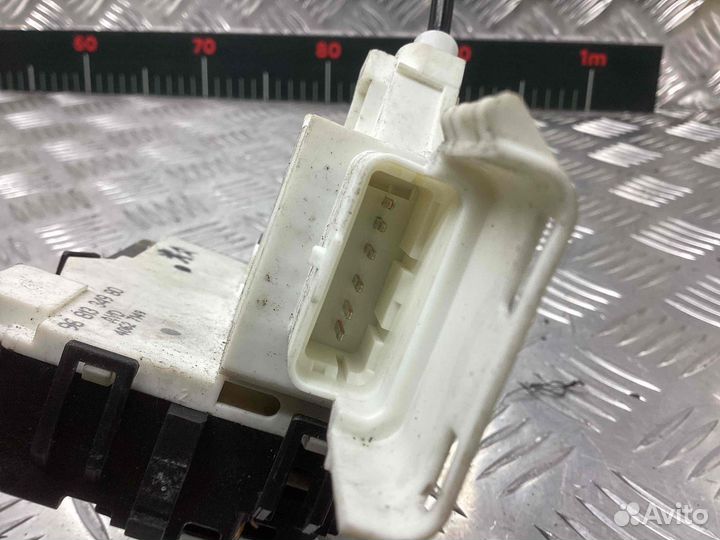 Замок двери передней правой Peugeot Expert