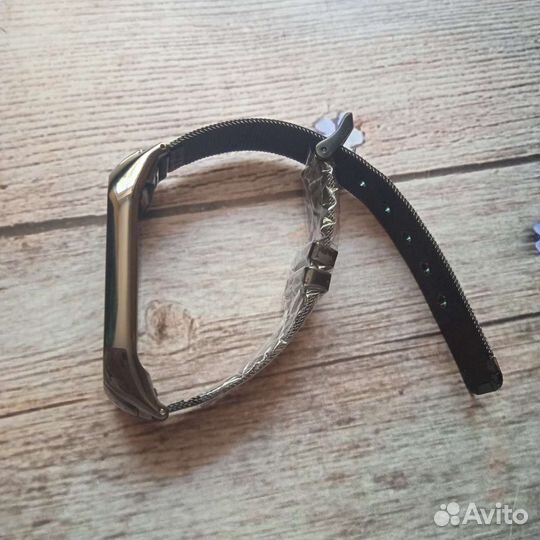 Ремешок металлический на mi band 5/6
