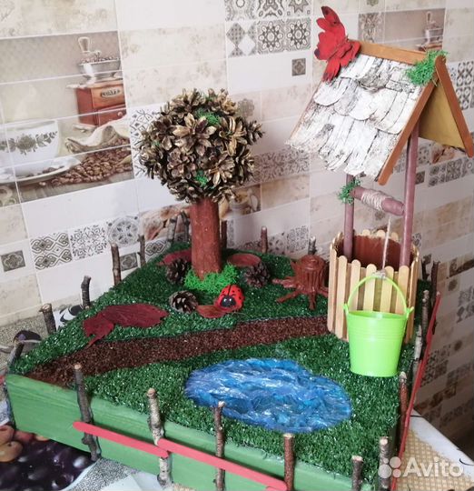 Осенняя поделка из природных материалов