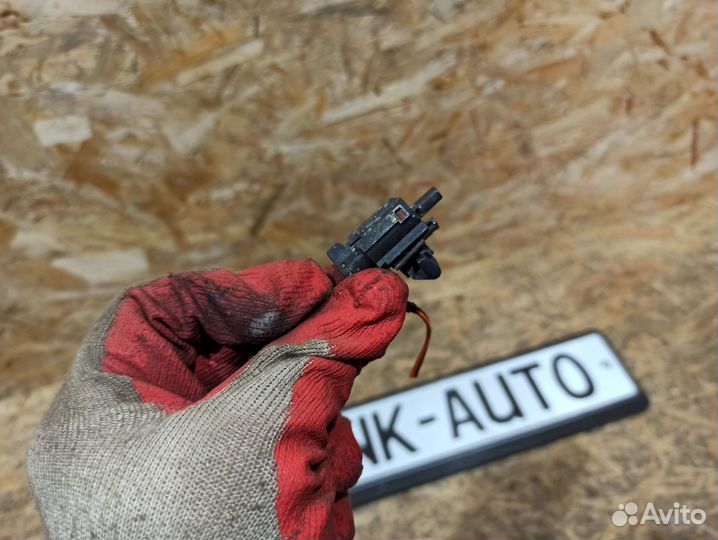 Датчик внешней температуры Kia Venga