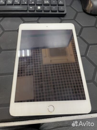 iPad mini 4 128gb
