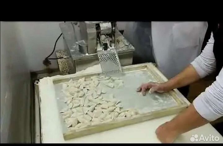 Пельменный аппарат JGL-60