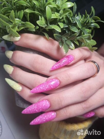 Наращивание ногтей на дому