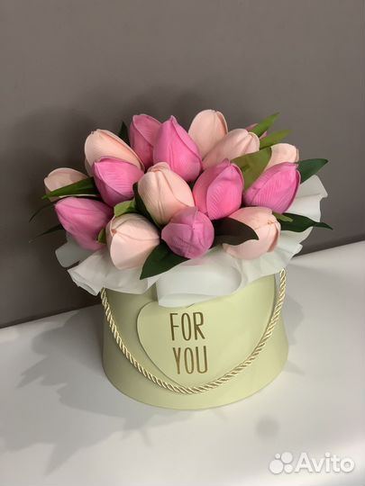 Тюльпаны на 8 марта