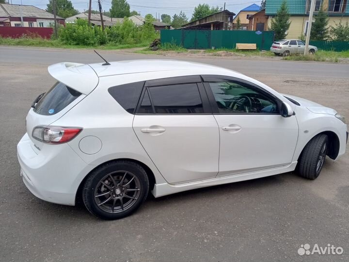 Mazda Axela 1.5 CVT, 2011, 74 000 км