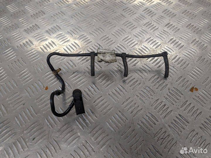 Трубка обратки форсунок Renault Megane 2