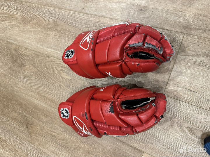 Краги хоккейные rbk размер 14