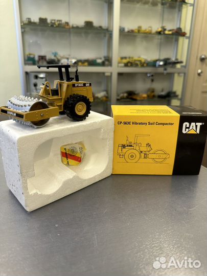 Модель катка Cat cp 563 C