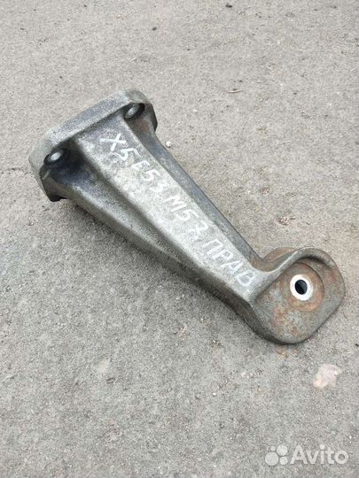 Кронштейн двигателя правый бмв х5 е53 дизель