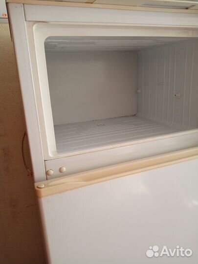 Холодильник Атлант двухкамерный